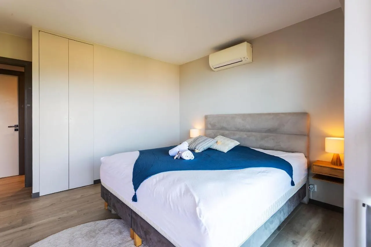 Belles Terres Ap4378 By Riviera Holiday Homes Niza